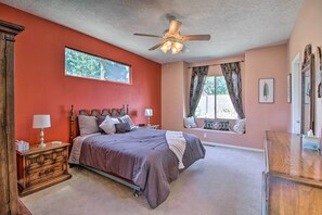 House (2 Bedrooms) | 2 bedrooms, laptop workspace, bed sheets - Serenity in Duke City w/ Manzano Mtn View (Albuquerque)