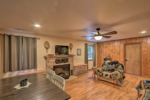 Packwood Getaway w/ Game Room, Grill & Patio