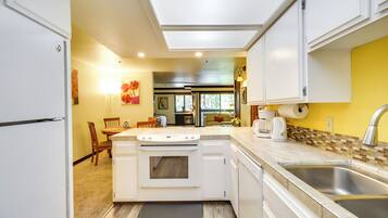 Apartment (1 Bedroom) | Interior