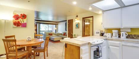 Apartment (1 Bedroom) | Interior