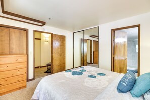 Apartment (1 Bedroom) | Interior