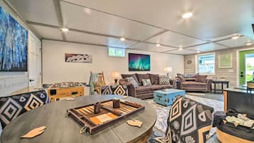 Cottage (4 Bedrooms) | Interior