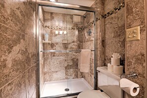 Bathroom - Lake Tahoe Mountain Condo < 2 Mi to Nevada Beach! (Zephyr Cove)
