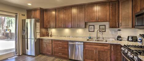 Nhà (4 Bedrooms) | Nội thất