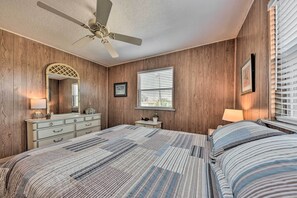 Cottage (2 Bedrooms) | Interior - Fernandina Cottage w/ Deck + Direct Beach Access! (Fernandina Beach)