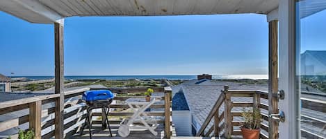 Cottage (2 Bedrooms) | Front of property