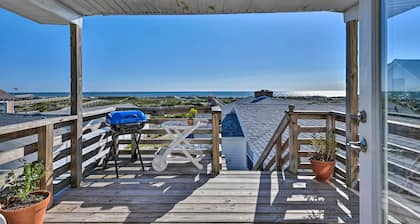 Fernandina Cottage w/ Deck + Direct Beach Access!