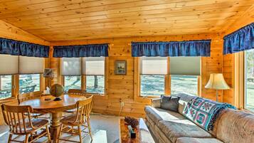 Nhà (2 Bedrooms) | Nội thất