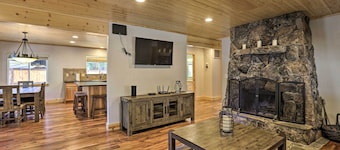 South Lake Tahoe Cabin ~ 7 Mi to Ski Resort!