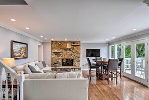 單棟房屋 (4 Bedrooms) | 內部