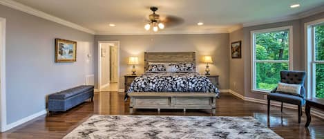 House (4 Bedrooms) | Interior