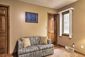 Apartment (1 Bedroom) | Interior