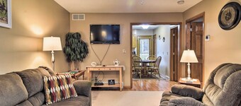 Serene Orchard Park Apartment: Large Yard & Patio!