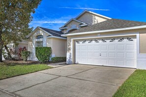 House (4 Bedrooms) | Interior - 8 Mi to Disney World: Home w/ Lanai + Game Room! (Kissimmee)