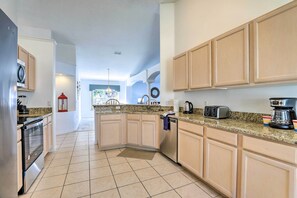 منزل (4 Bedrooms) | المنشأة من الداخل