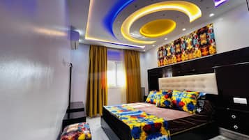 1 habitación, tabla de planchar con plancha, wifi y ropa de cama