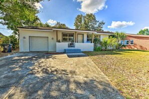 House (3 Bedrooms) | Interior - Bright, Pet-friendly Retreat in Avon Park! (Avon Park)