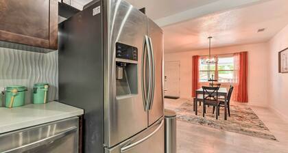 Bright, Pet-friendly Retreat in Avon Park!