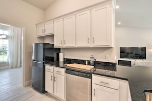 單棟房屋 (4 Bedrooms) | 內部