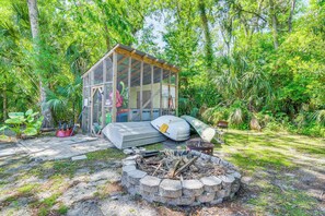 House (3 Bedrooms) | Interior - Lovely Crystal River Home w/ Lanai & Pool! (Crystal River)