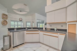 House (3 Bedrooms) | Bahagian dalam