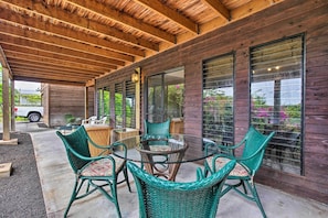 Apartment (1 Bedroom) | Interior - Walk to Turtle Beach From Kailua-kona Apt! (Kailua-Kona)