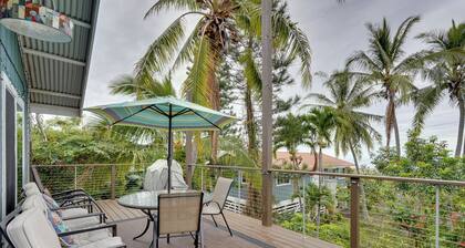 Breezy Kailua-kona Bungalow w/ Lanai & Ocean View!