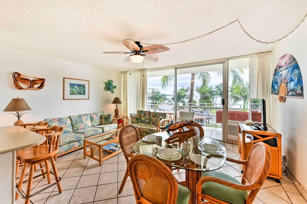 Apartment (1 Bedroom) | Interior - Condo w/ Private Lanai, Ocean View & On-site Pool! (Kihei)