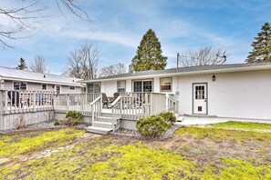 Interior - Walk to Lake Pepin: Charming Retreat w/ Deck (Pepin)