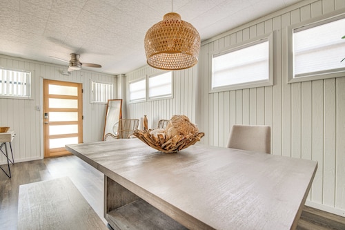 Walkable Florida Duplex: 2 Blocks to Cocoa Beach!