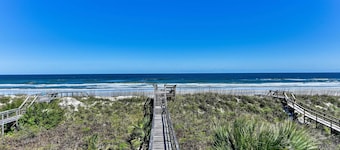 Sunny St Augustine Condo w/ Community Pool!