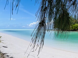 Liegestühle, Strandtücher