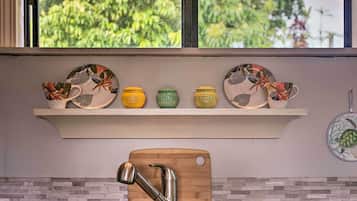 Apartment (0 Bedroom) | Interior