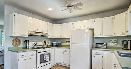 Hen Cove Home w/ Wood Deck - Walk to Beaches!