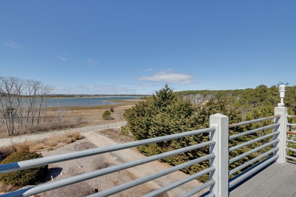 Interior - Wellfleet Home w/ Deck, Bay Views & Kayaks (Wellfleet)