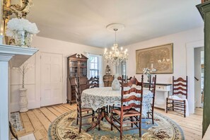 Maison (5 Bedrooms) | Intérieur