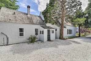 House (5 Bedrooms) | Interior - Charming Nineteenth-century Cape Code Escape (Centerville)
