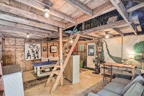 House (5 Bedrooms) | Interior - Charming Nineteenth-century Cape Code Escape (Centerville)