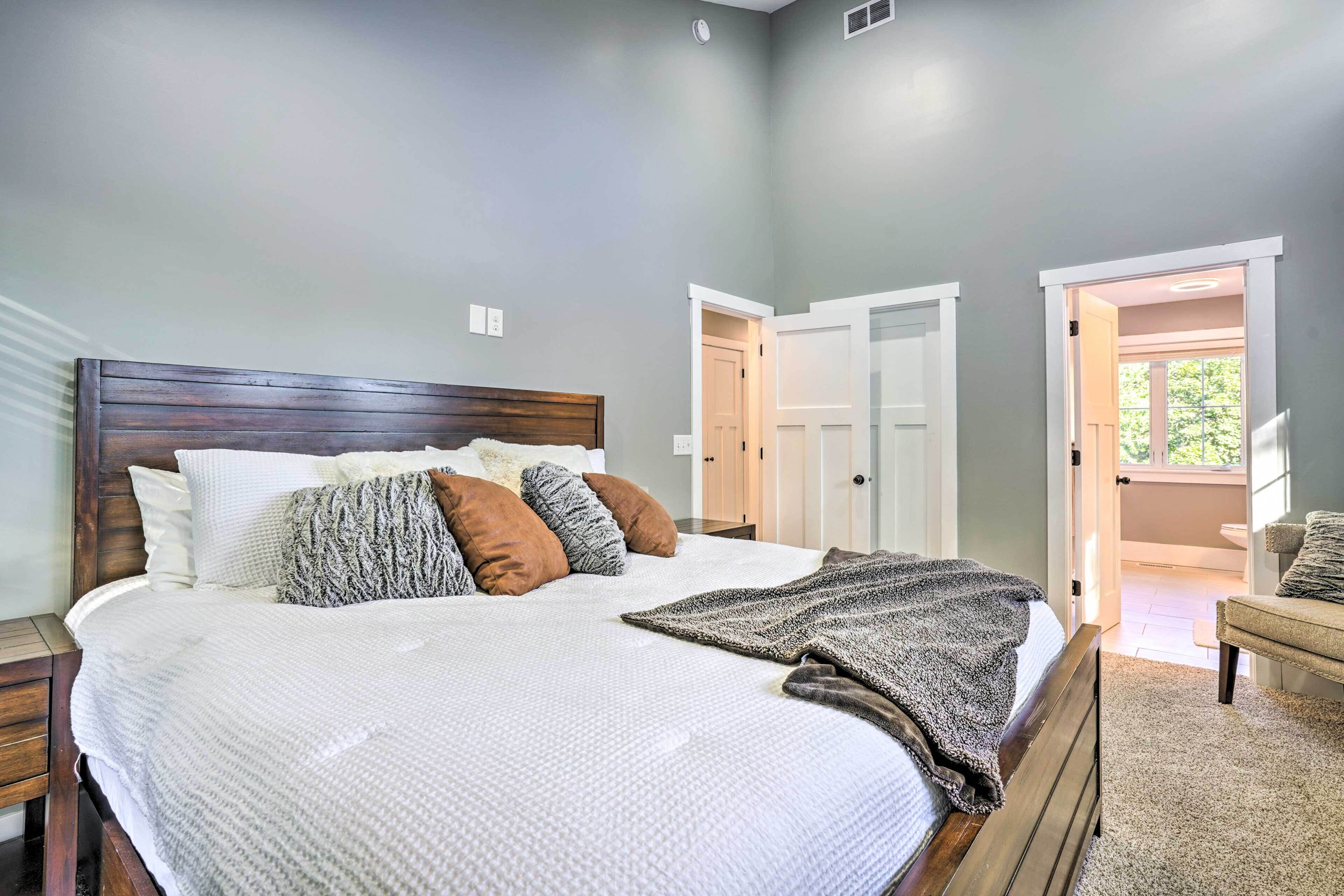 3 chambres, fer et planche à repasser, literie fournie