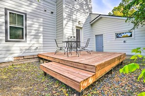 Outdoor dining - Pet-friendly Minneapolis Home ~ 6 Mi to Dtwn! (Minneapolis)