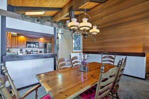 Apartment (3 Bedrooms) | Interior - 11 Mi to Palisades Tahoe: Lakefront Home w/ View! (Tahoe City)