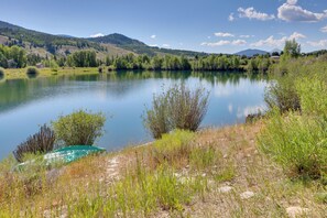 Interior - Stunning Mtn Views & Hot Tub: Silverthorne Retreat (Silverthorne)