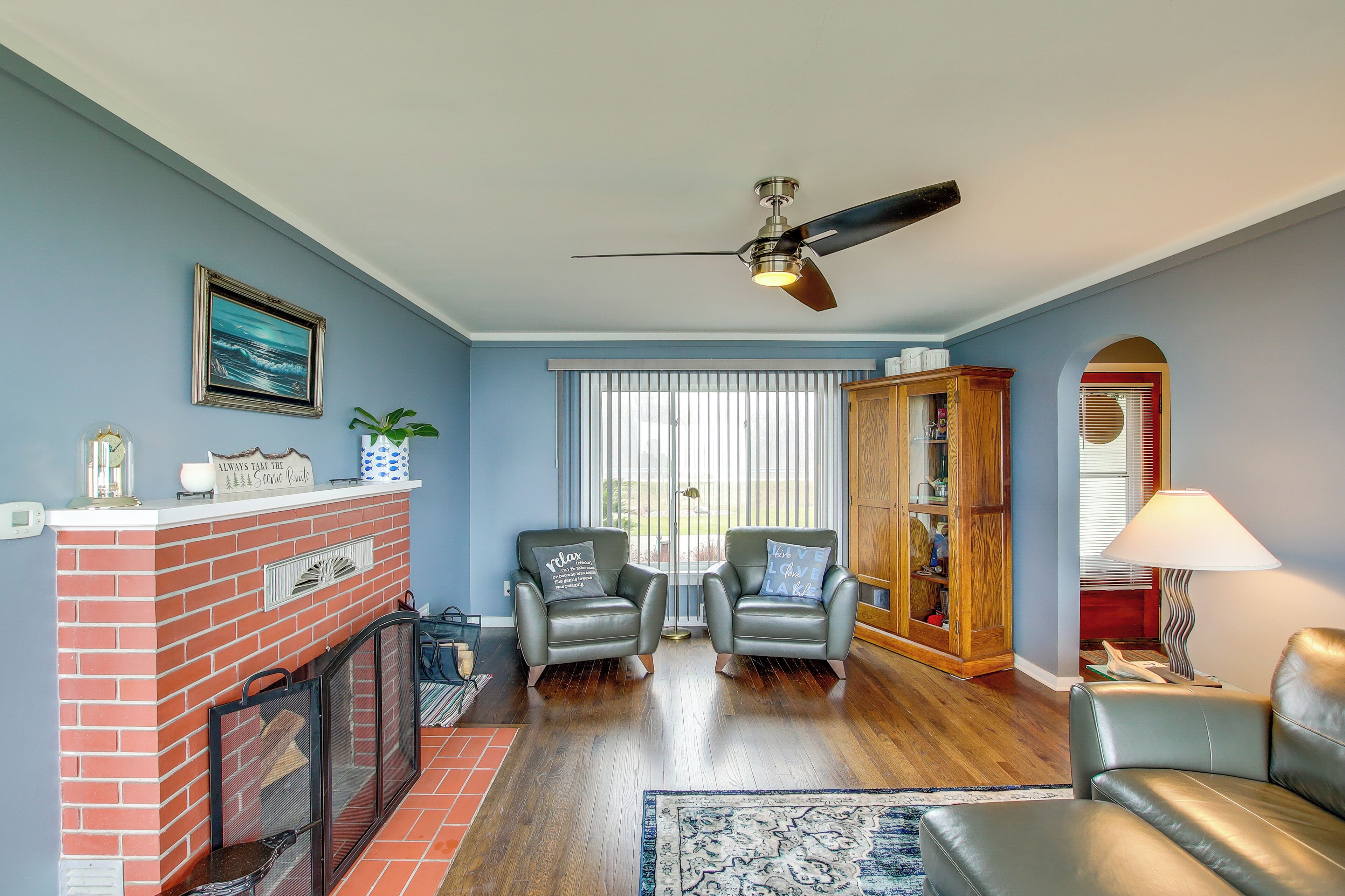 House (2 Bedrooms) | Interior