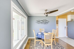 Rumah (2 Bedrooms) | Interior