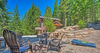 Private Leavenworth Cabin w/ Mtn Views & Fire Pit