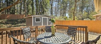 Fire Pit & Deck: Atlanta Home ~ 8 Mi to Dwtn!
