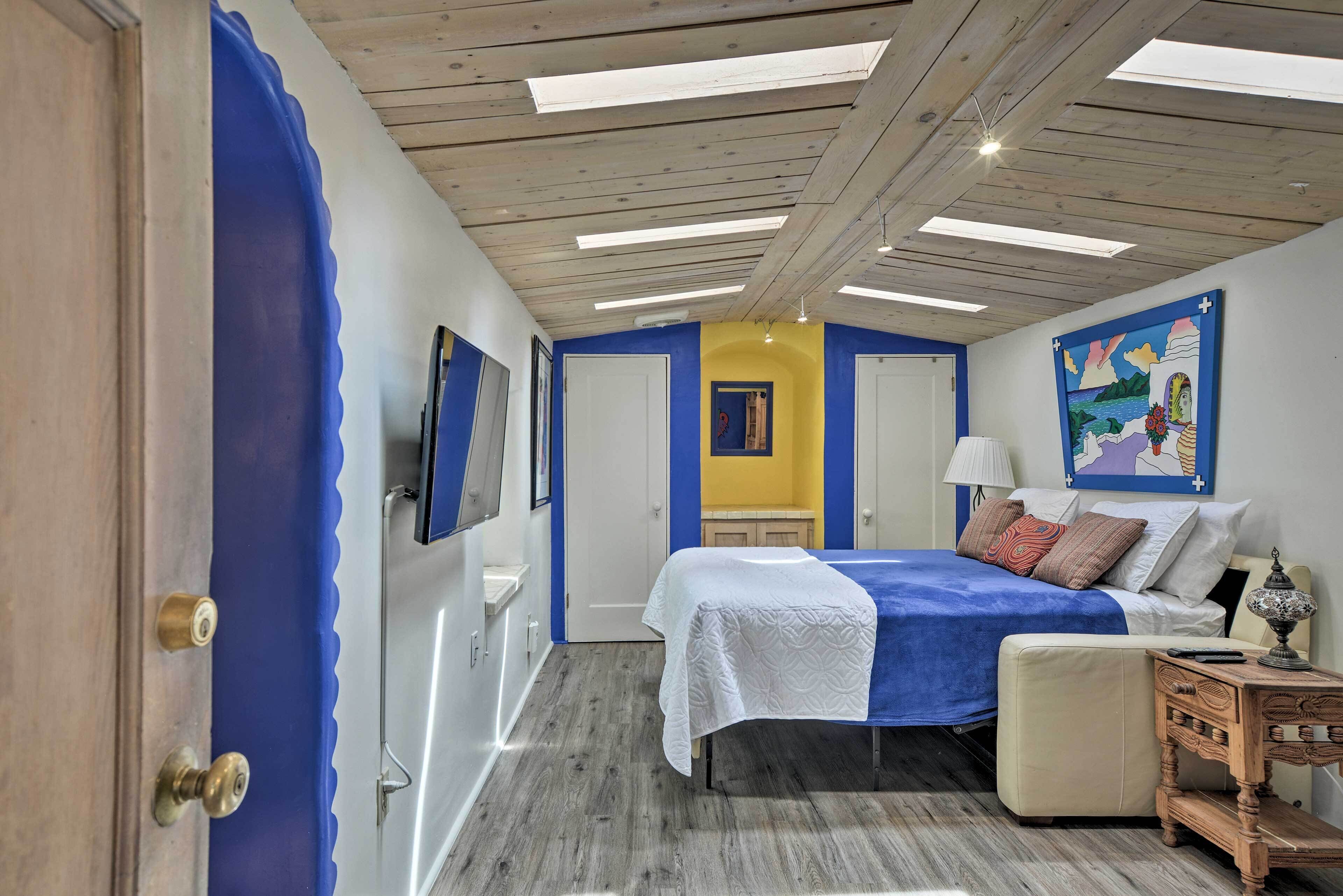 Apartment (0 Bedroom) | Interior