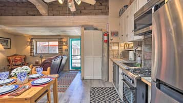 Cottage (2 Bedrooms) | Interior