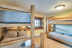 House (5 Bedrooms) | Interior - Hike & Ski in the Rockies: Retreat in Tabernash (Tabernash)