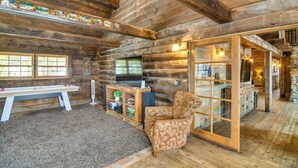 Unclassified image, 5 of 40, button - Hike & Ski in the Rockies: Retreat in Tabernash (Tabernash)